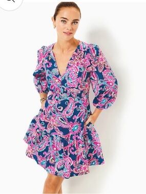 Lilly Pulitzer Deacon 3/4 sleeve V neck dress with pockets